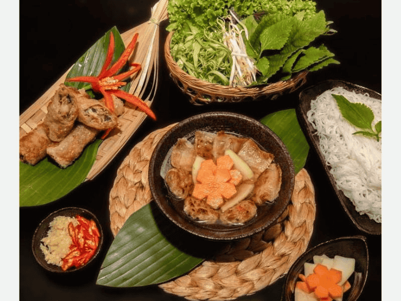 nhung-quan-bun-cha-ha-noi-ngon-nhat-sai-gon