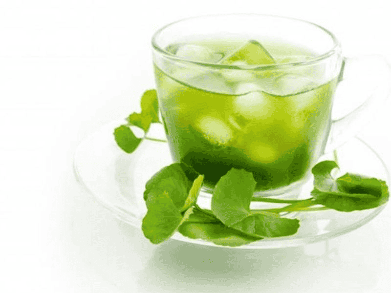 Thanh nhiệt, giải độc cơ thể cùng nước ép rau má