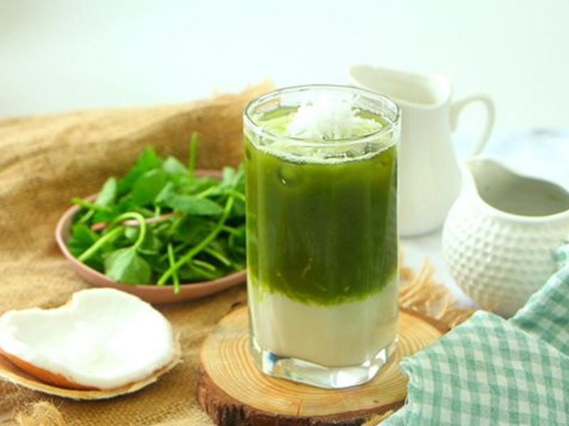 Nước ép rau má