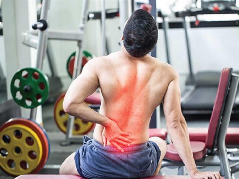Nên luyện tập giãn cơ lưng dưới