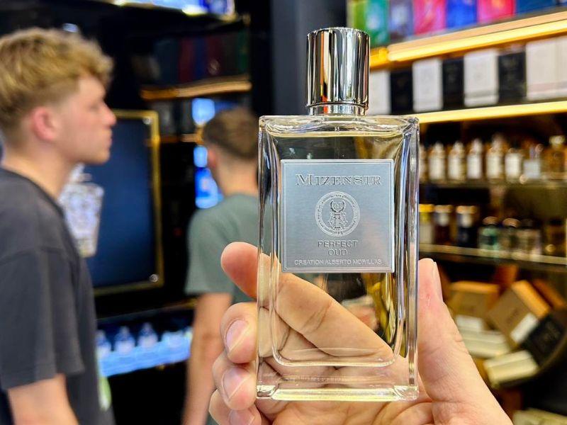 Rosa Perfume - chất lượng dịch vụ tốt nhất
