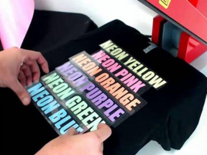 Công nghệ in PET và Decal được CoolXPrint lựa chọn và ứng dụng