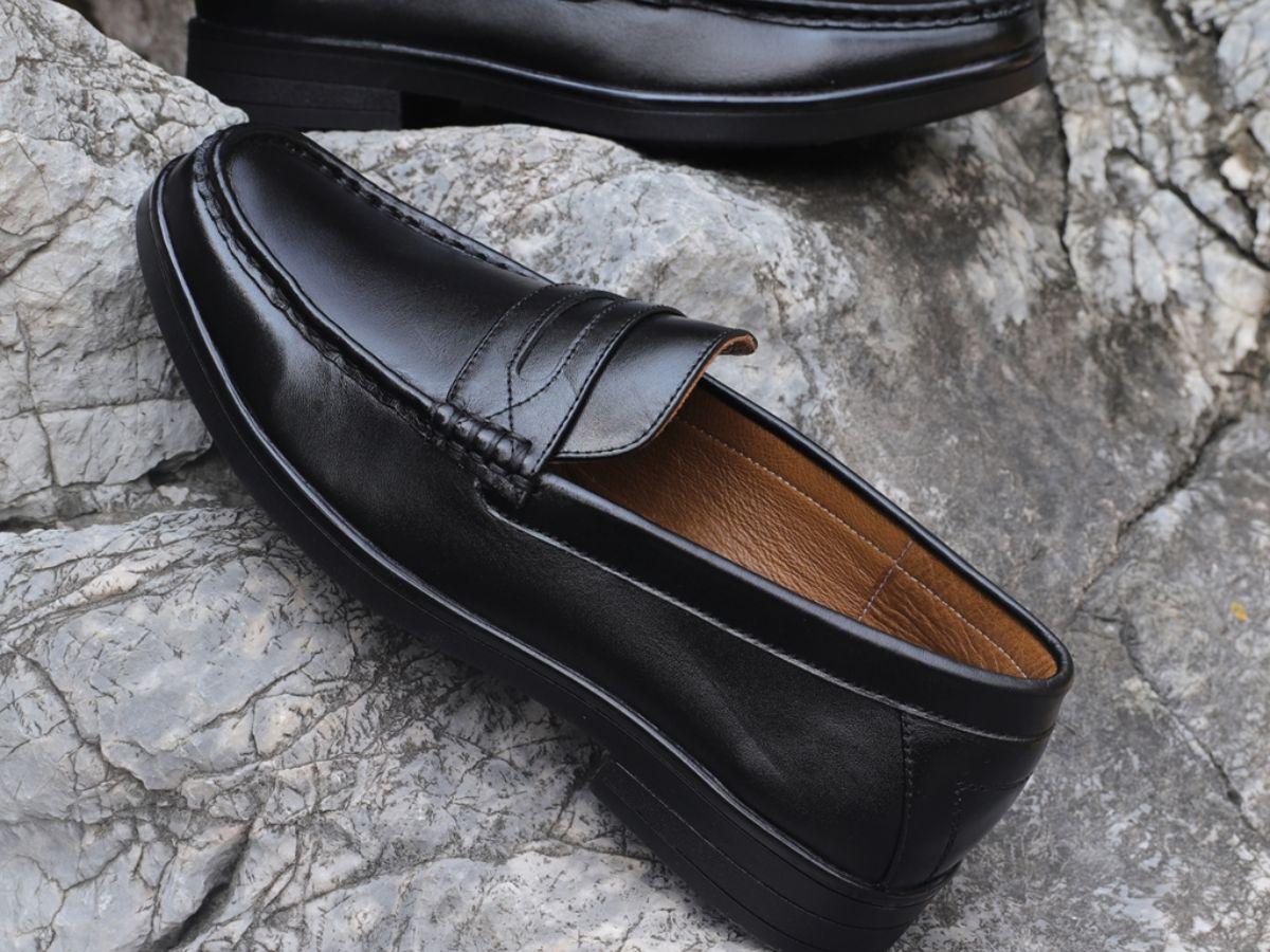 Giày Loafers là lựa chọn đem lại sự tinh tế và thoải mái