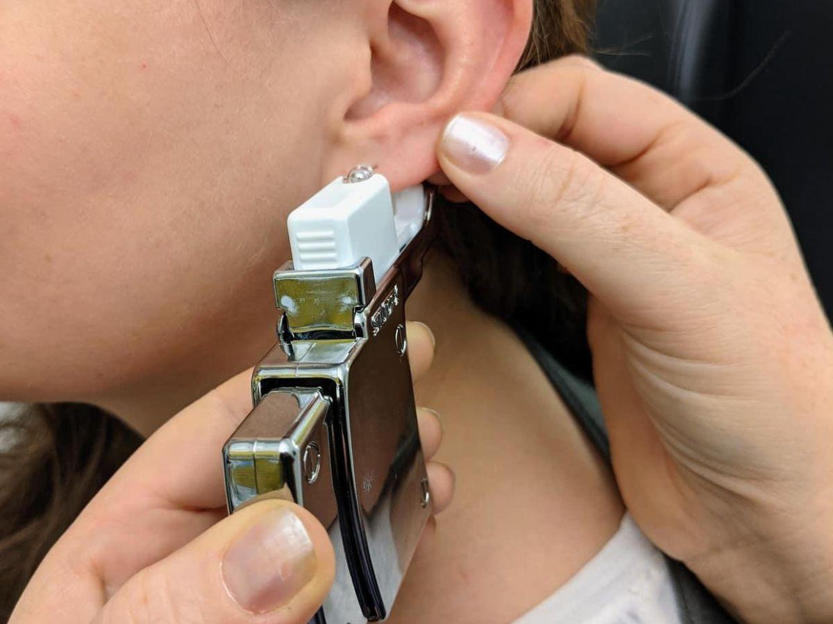 Phụng Thuỷ Piercing gây ấn tượng nhờ hệ thống nhiều cơ sở