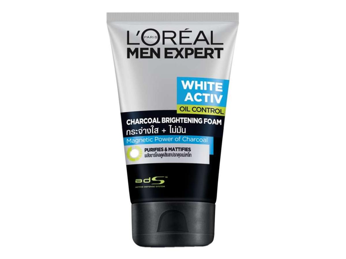 Sữa rửa mặt d&agrave;nh cho nam giới L'Or&eacute;al Men Expert White Activ Oil Control Charcoal Foam