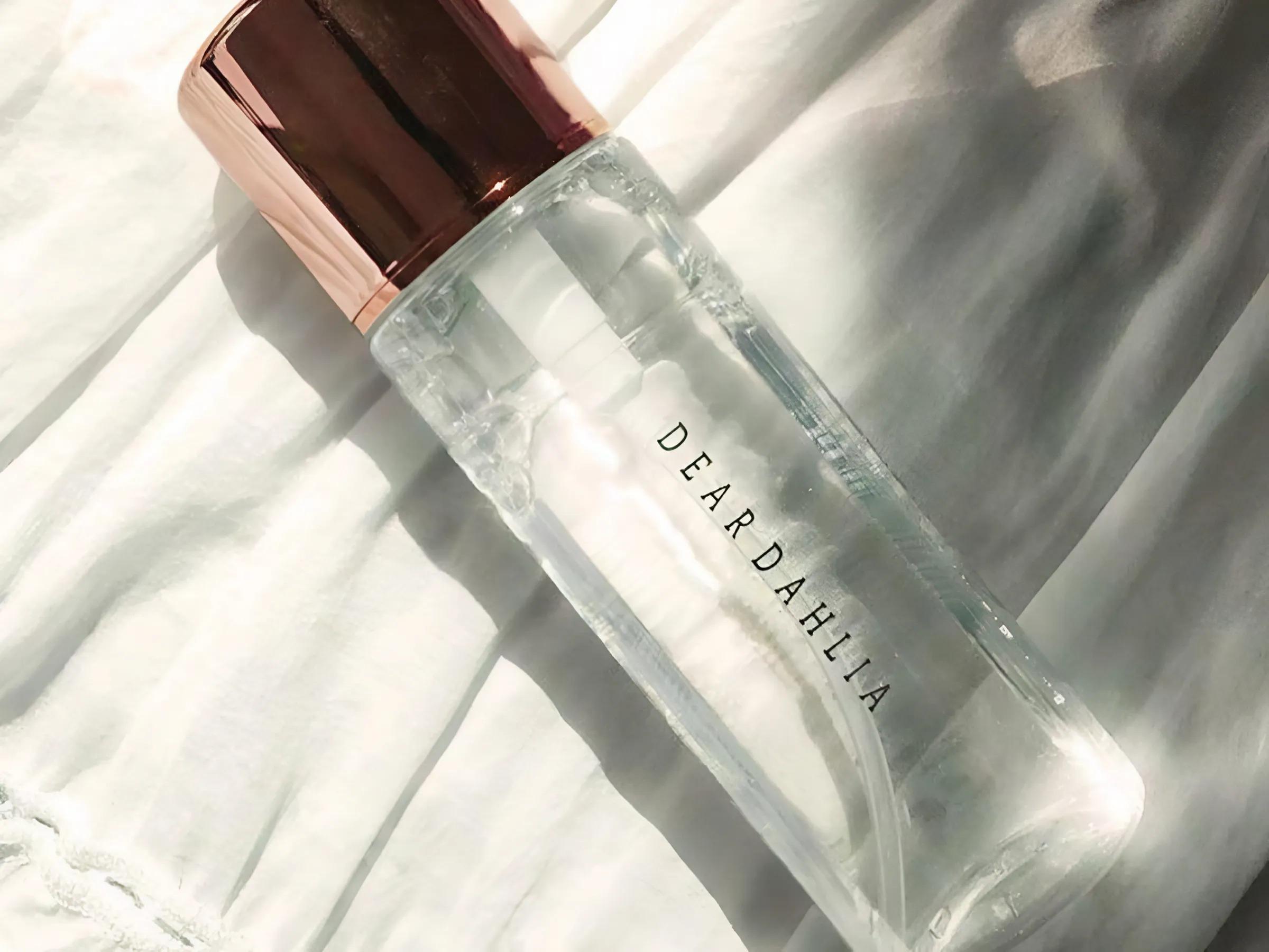 Sản phẩm tẩy trang chuyên dụng cho môi thường dịu nhẹ hơn