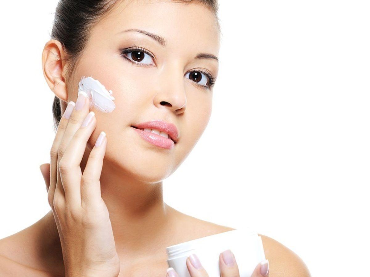 Một làn da được cấp đủ dưỡng ẩm sẽ giúp cushion tiệp vào da một cách tự nhiên