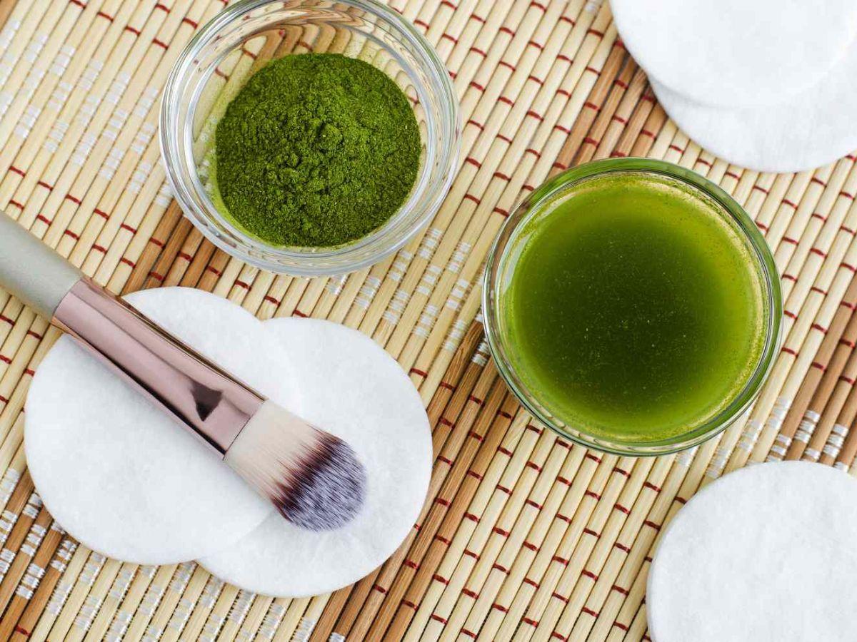 Chăm sóc da bằng trà xanh