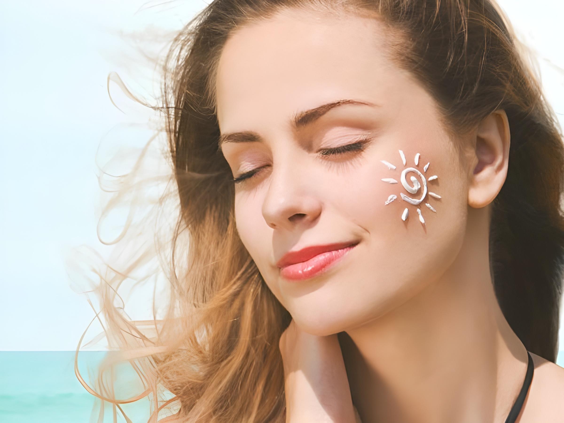 Kem chống nắng là bước không thể thiếu trong routine chăm sóc da