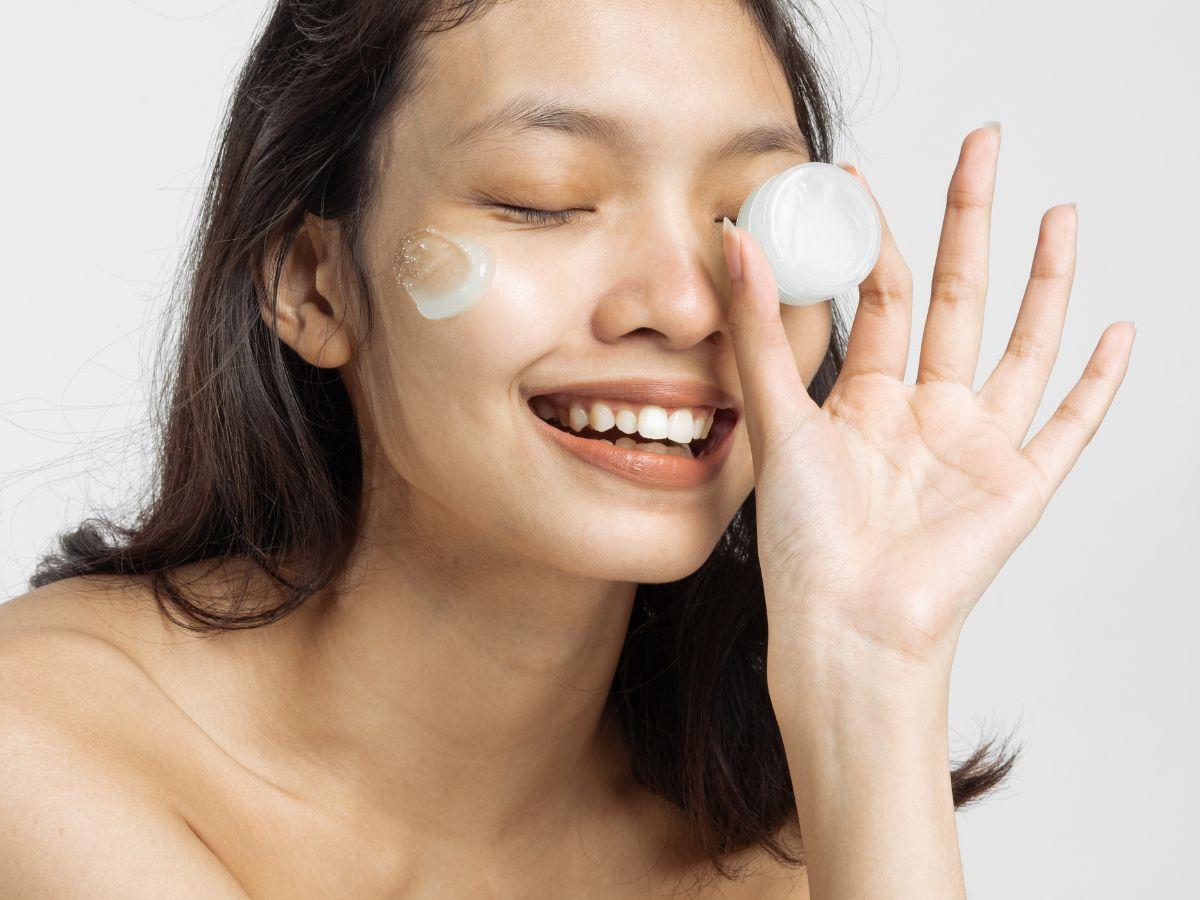 Nên chọn kem lót phù hợp tình trạng da