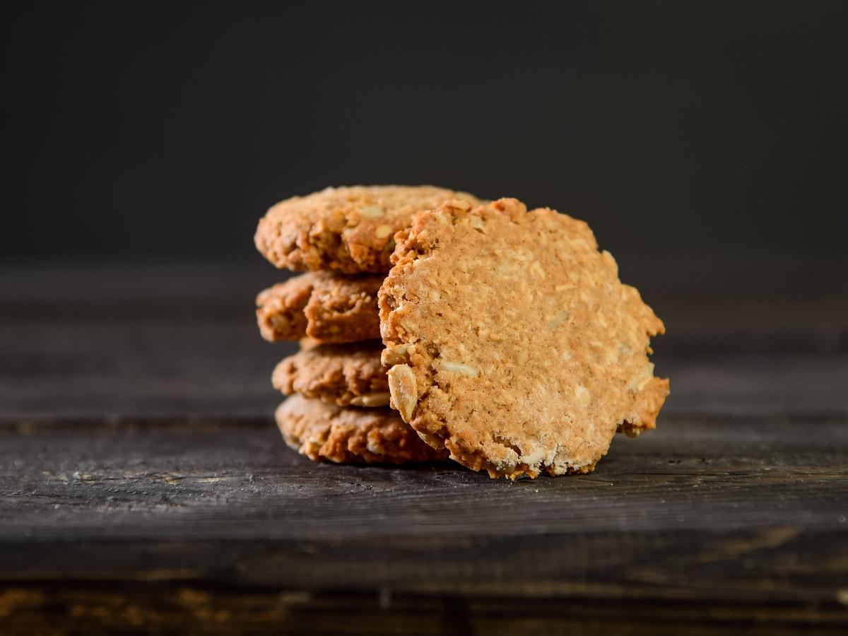 Bánh yến mạch giàu dinh dưỡng, cung cấp carb phức tạp