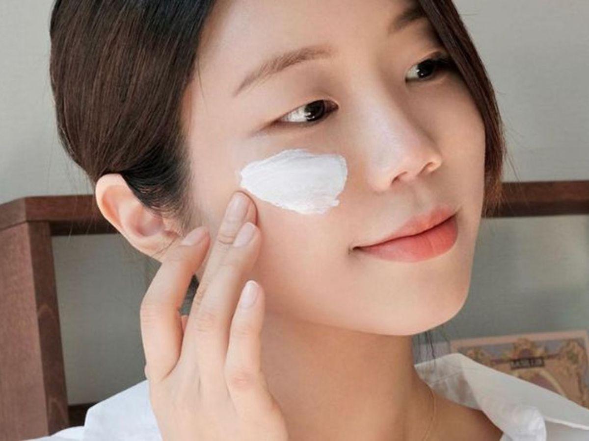 Dùng Cushion/Kem nền rồi có cần dùng thêm kem chống nắng không?