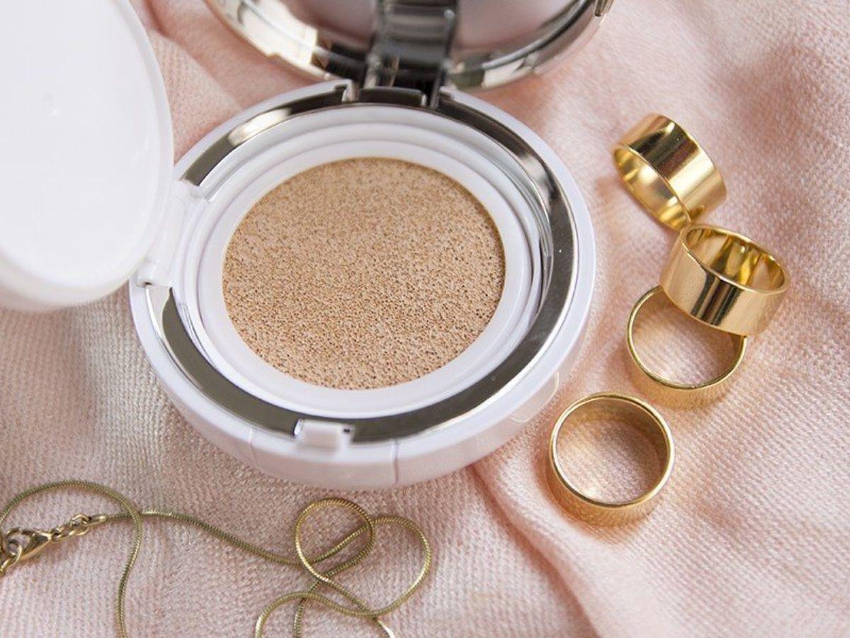 Cushion chính là một dạng kem nền lỏng