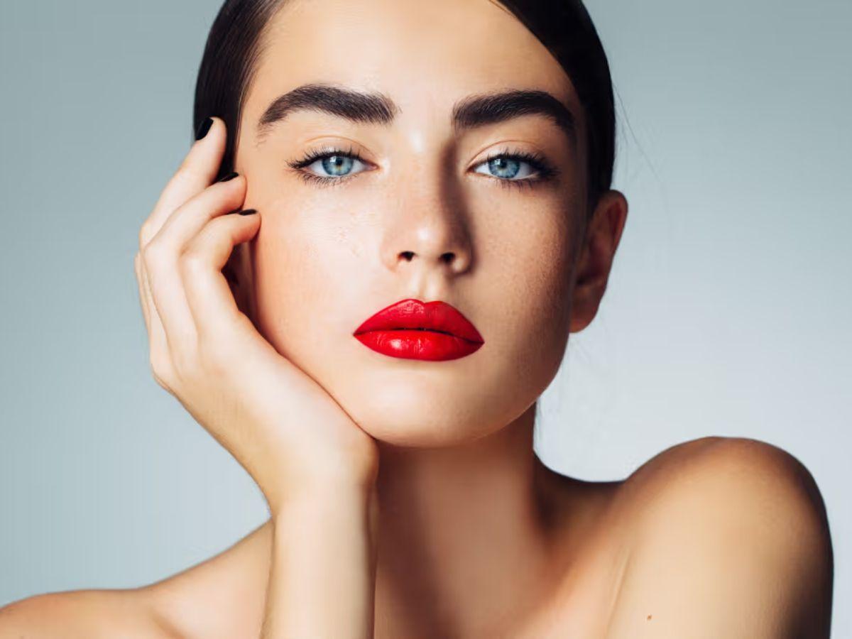 Mẹo để có lớp son bền cả ngày