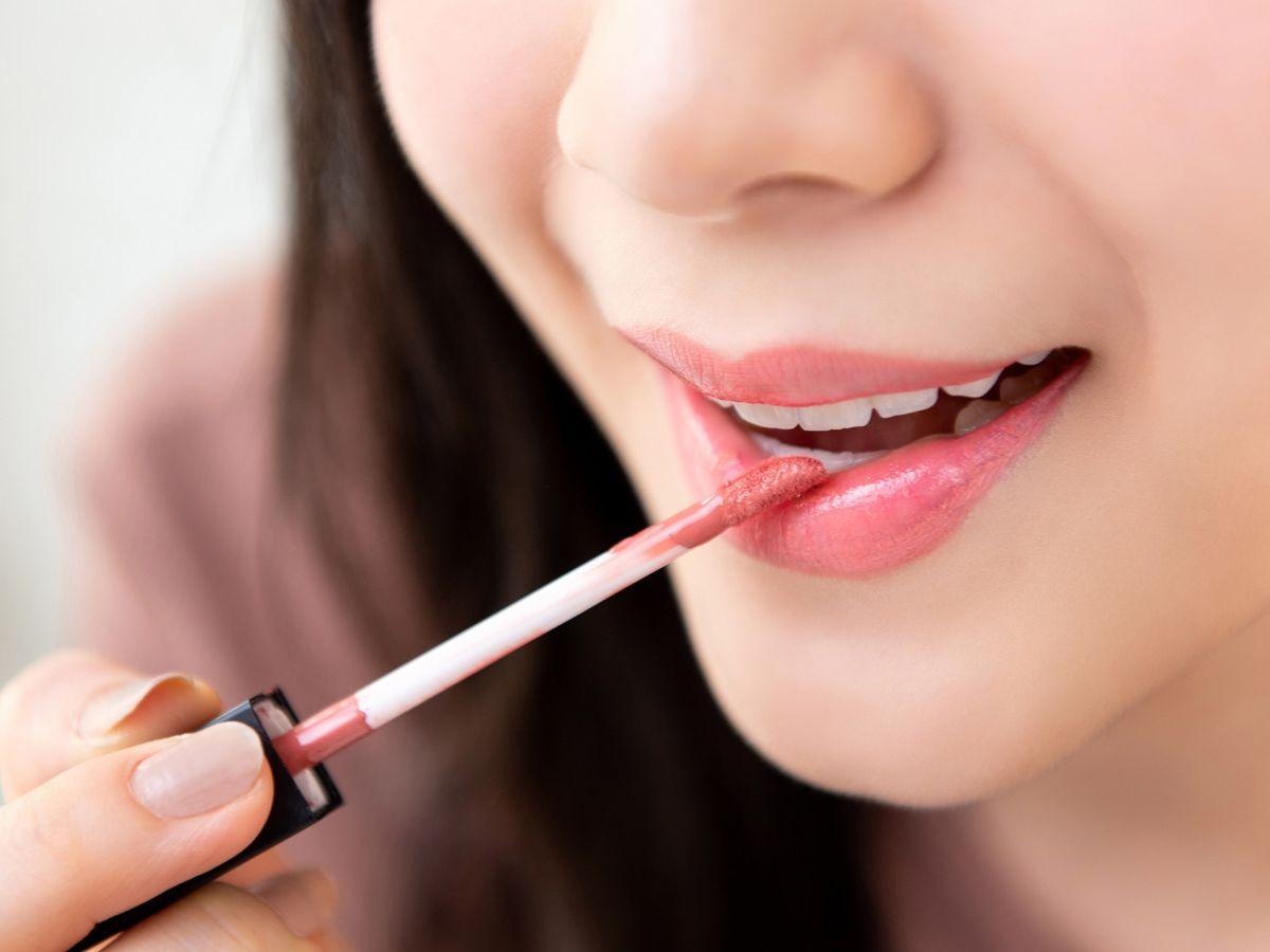 Sử dụng son có màu lành tính sau ít nhất 2 tháng