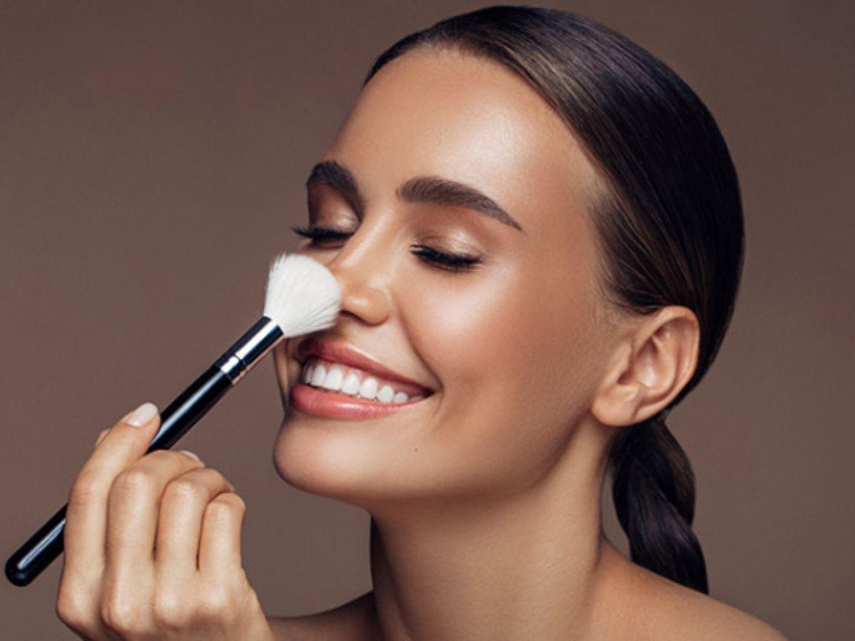 Cọ trang điểm giúp tán đều lớp nền, tiết kiệm mỹ phẩm