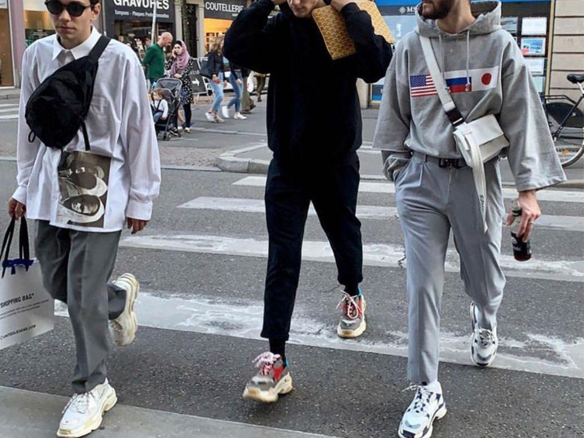 Phối đồ với Balenciaga Tripple S