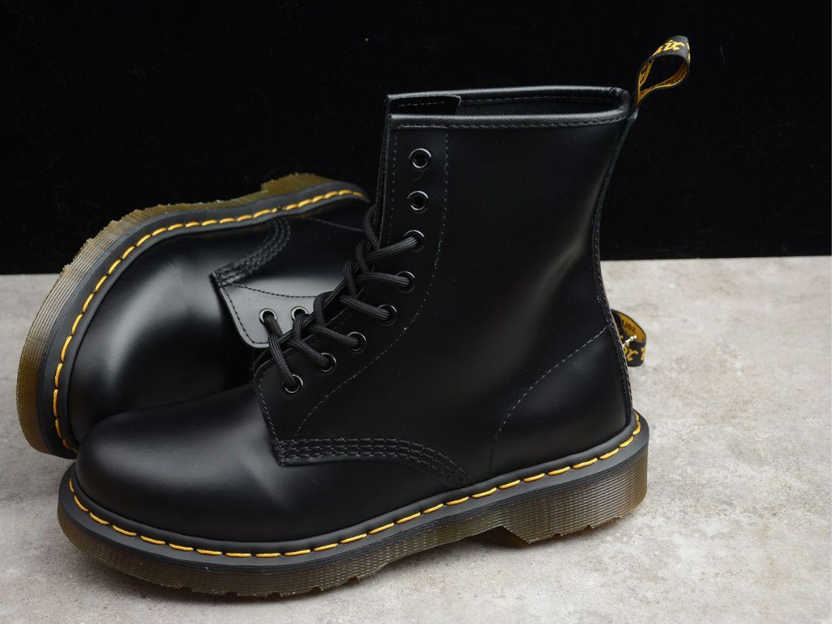 Khi nhắc đến Dr. Martens, cái tên 1460 luôn là biểu tượng đầu tiên hiện lên