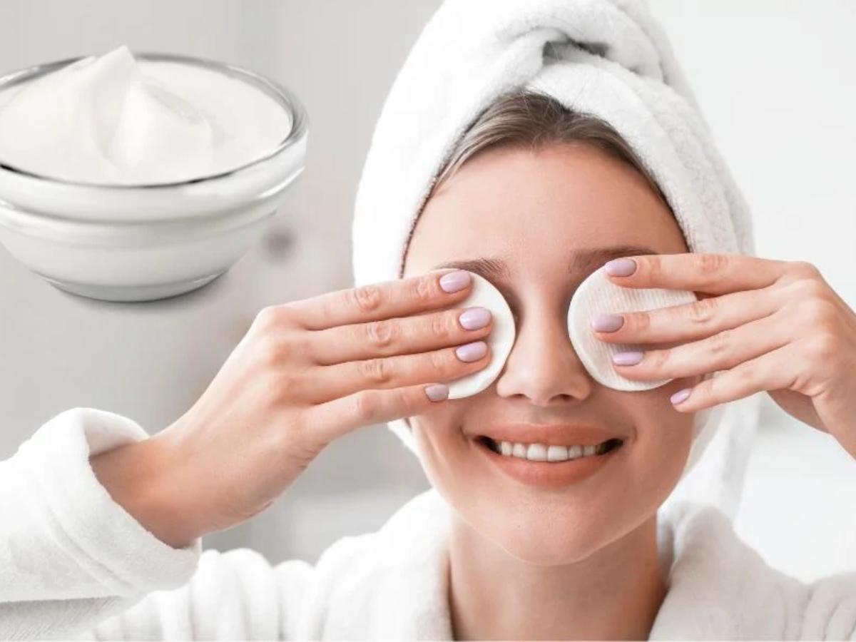 Chọn kết cấu dầu tẩy trang phù hợp để tránh làm da lên mụn