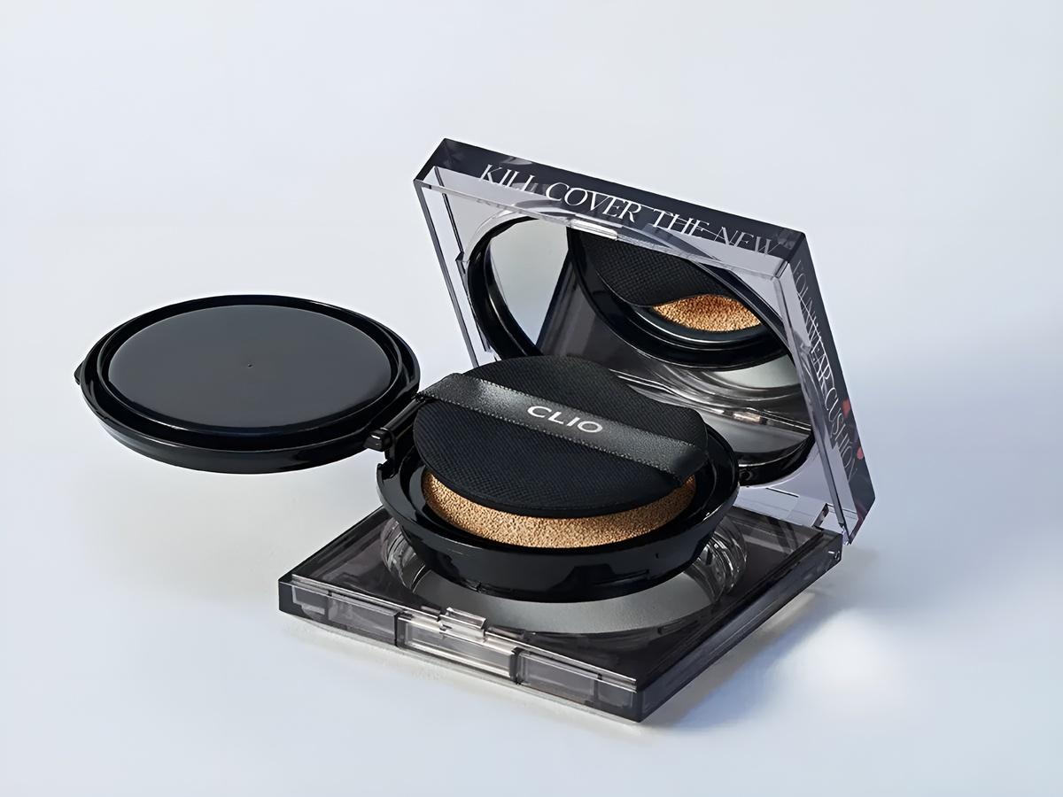 Clio Kill Cover The New Founwear Cushion gây ấn tượng với thiết kế vuông vức sang trọng