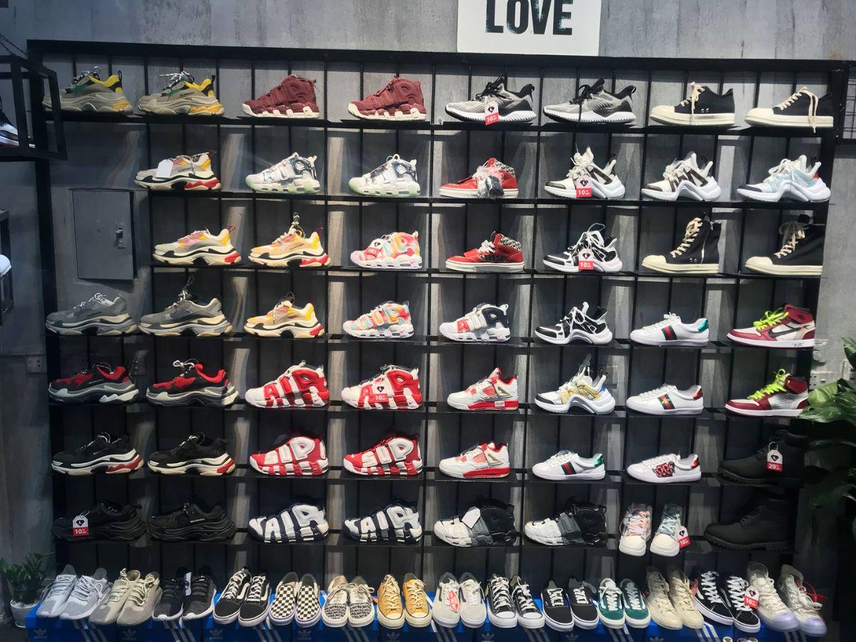 HNM Sneaker - điểm đến uy tín tại Hà Nội dành cho các tín đồ yêu thích giày sneaker chính hãng