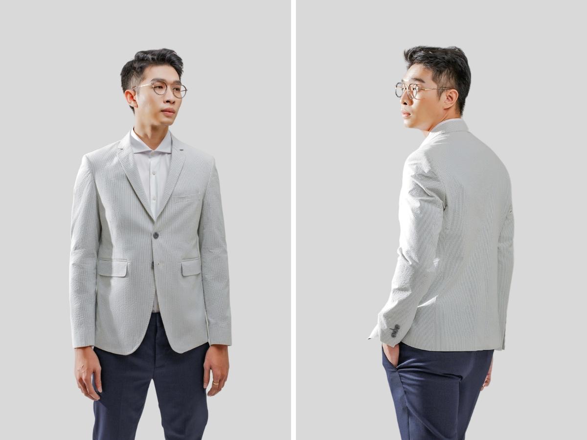 Kiểm tra độ vừa vặn ngay tại shop khi thử áo 