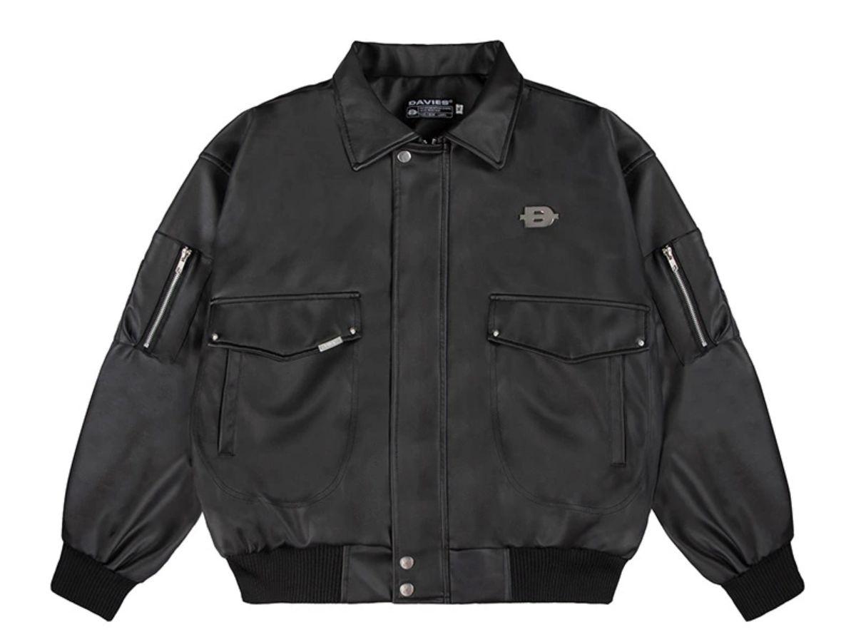 Áo bomber có thiết kế bo chun đặc trưng, vừa giữ ấm vừa tạo dáng thời trang