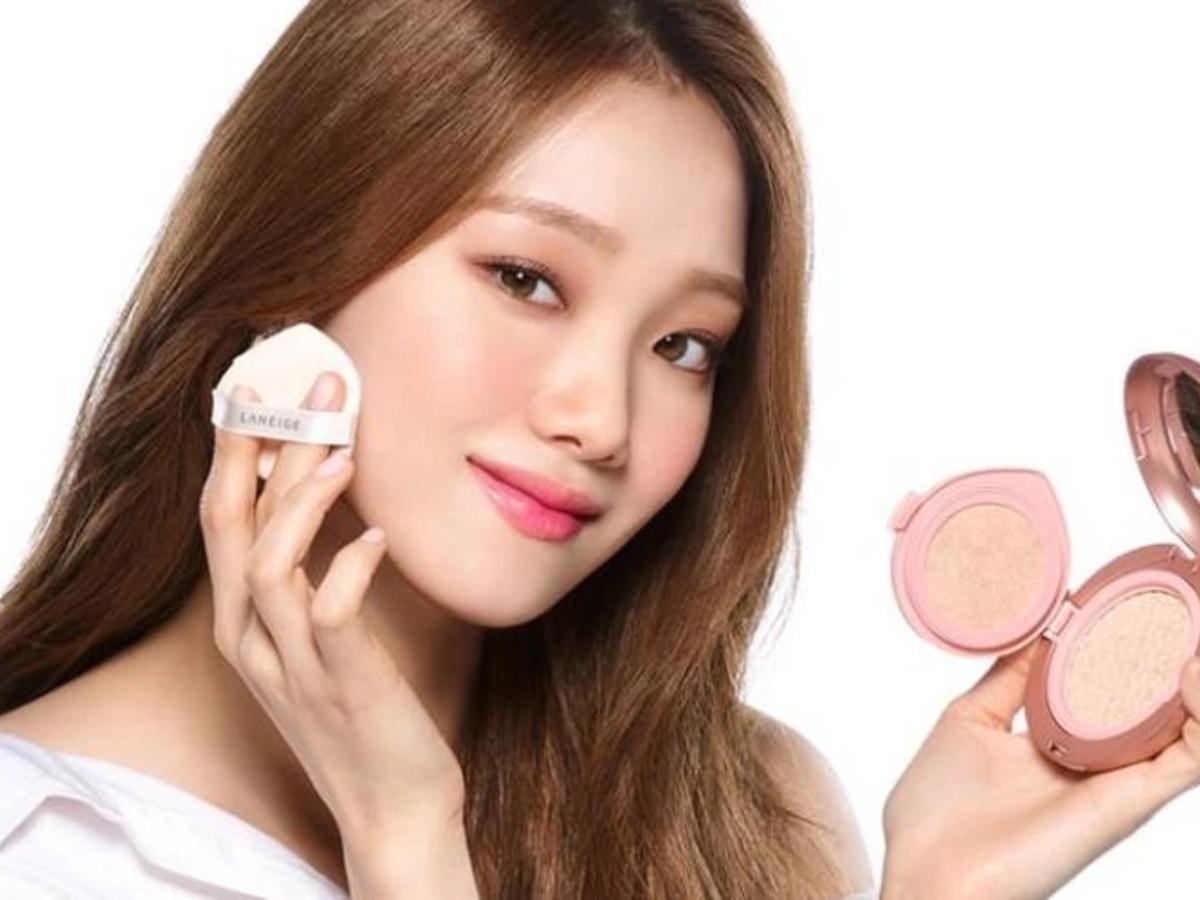 Chú ý chọn phấn phủ với độ che phủ hoàn hảo