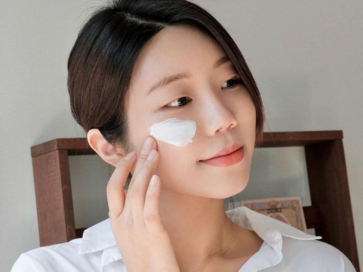 Một làn da được chuẩn bị kỹ lưỡng sẽ giúp phấn phủ tiệp vào da tốt hơn