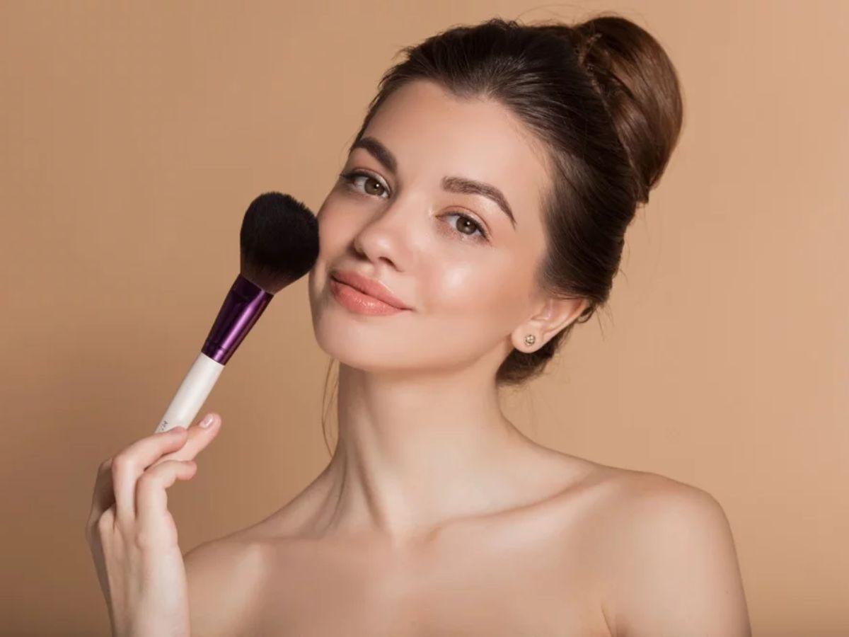 Mẹo sử dụng phấn phủ hiệu quả