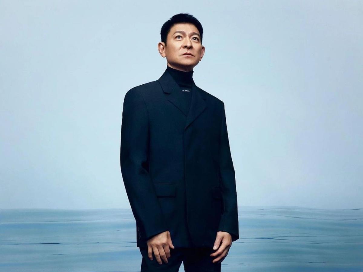 Phong cách thời trang lãng tử của Lưu Đức Hoa