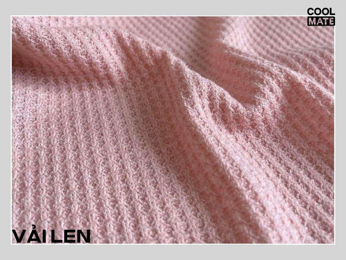 Vải len và len pha là chất liệu vải phổ biến may áo khoác mùa đông