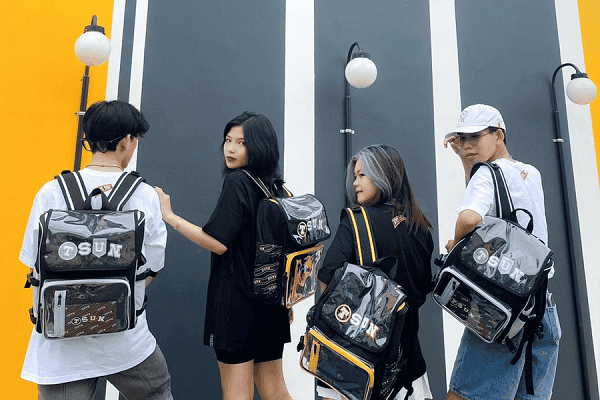 balo-trong-suốt-local-brand