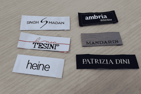 cách-tháo-tag-áo-local-brand