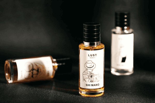 Thương hiệu nước hoa nội địa Trung Shi Mang