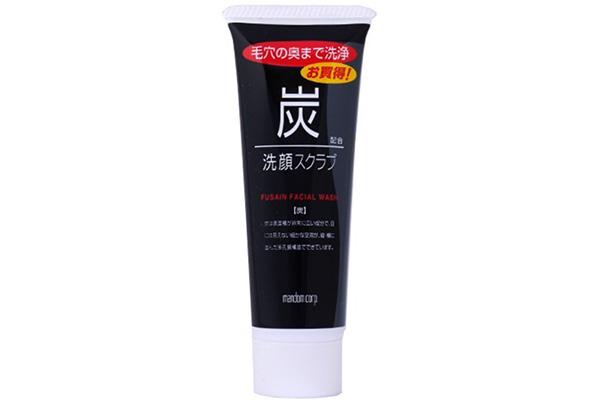 top-06-sua-rua-mat-tot-nhat-hien-nay-cho-nam-da-dau