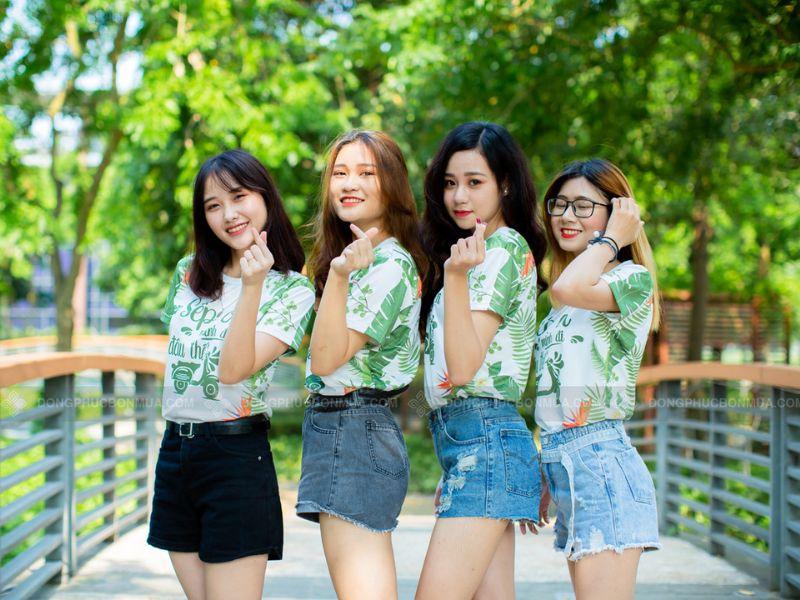 Áo thun đồng phục họa tiết