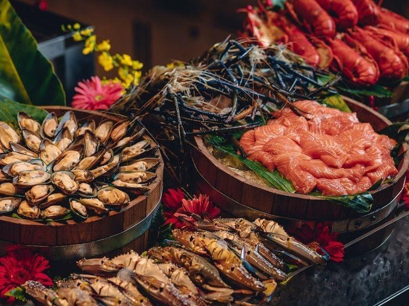 Nhà hàng buffet hải sản ngon tại khách sạn Sheraton - Saigon Café