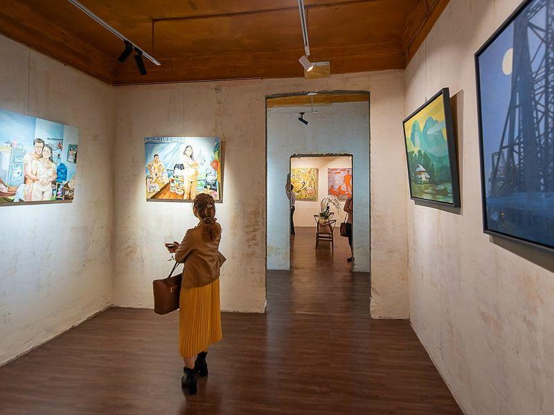 May Artspace - tác phẩm nghệ thuật trưng bày