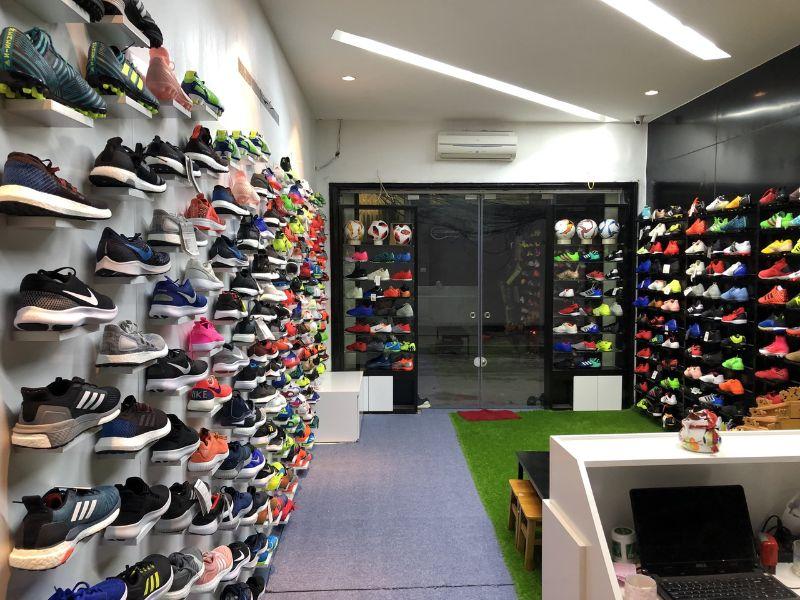 Shop bán giày đá bóng Soccerstore