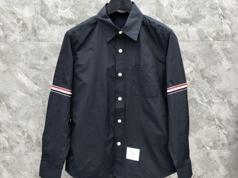 Áo Thom Browne nam chính hãng đã trở thành một biểu tượng thời trang nam hàng đầu trên toàn thế giới 