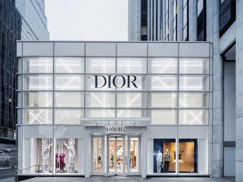 Nhãn hàng Dior - biểu tượng thời trang được yêu thích toàn cầu