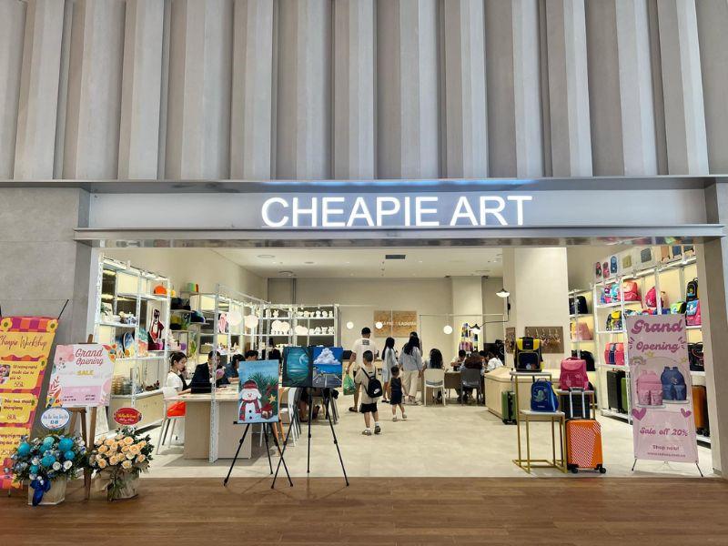 Một buổi workshop vẽ tranh tại Cheapie Coffee & Art