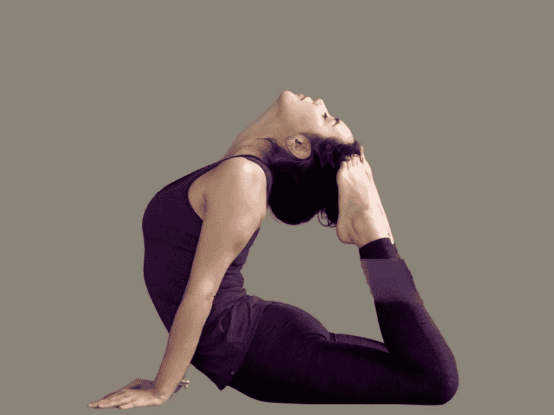 Tư thế Bhujangasana nâng cao