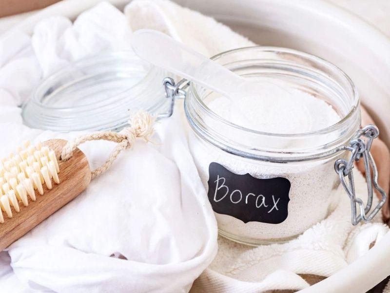Tẩy mốc bằng hàn the