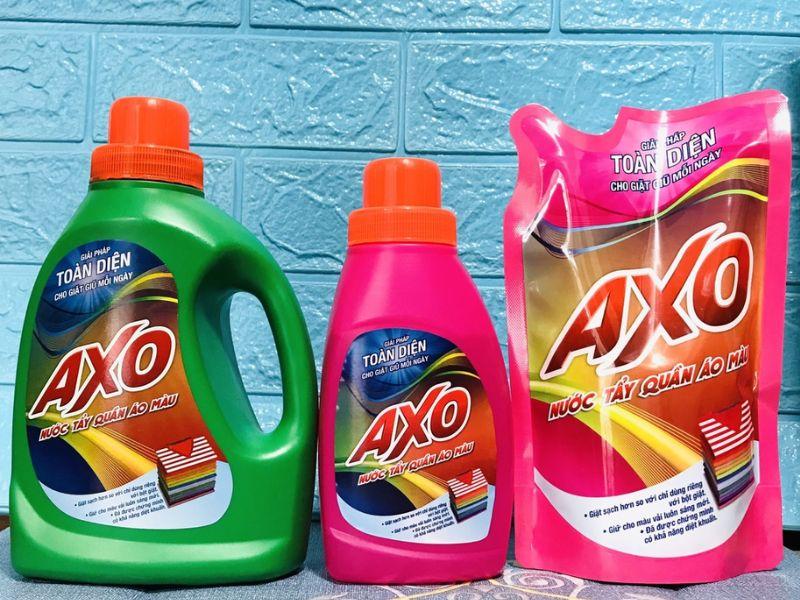 Tẩy mốc bằng nước tẩy Axo