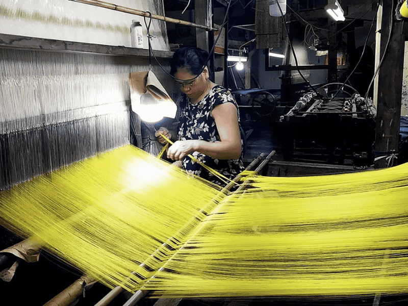 Xe sợi và xử lý để đạt độ bóng tự nhiên nhất