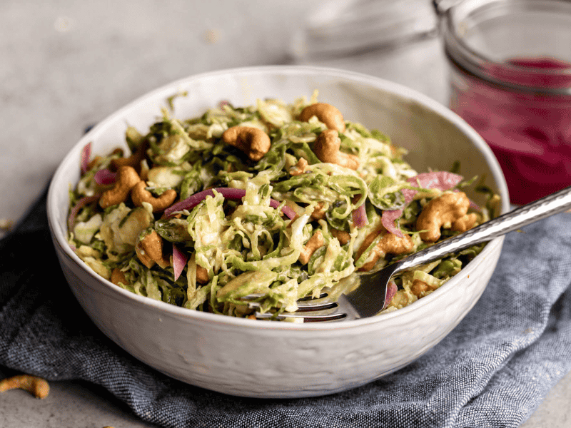 Salad trái cây + hạt óc chó