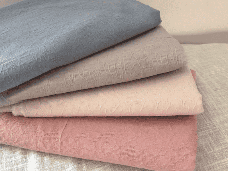 Vải xô: thoáng khí, kháng khuẩn, nhanh khô nhưng dễ nhăn