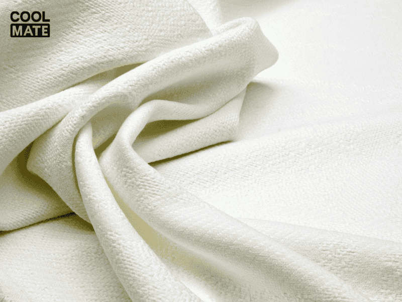 Vải Polyester có khả năng chống nhăn và khả năng giữ được form dáng cao